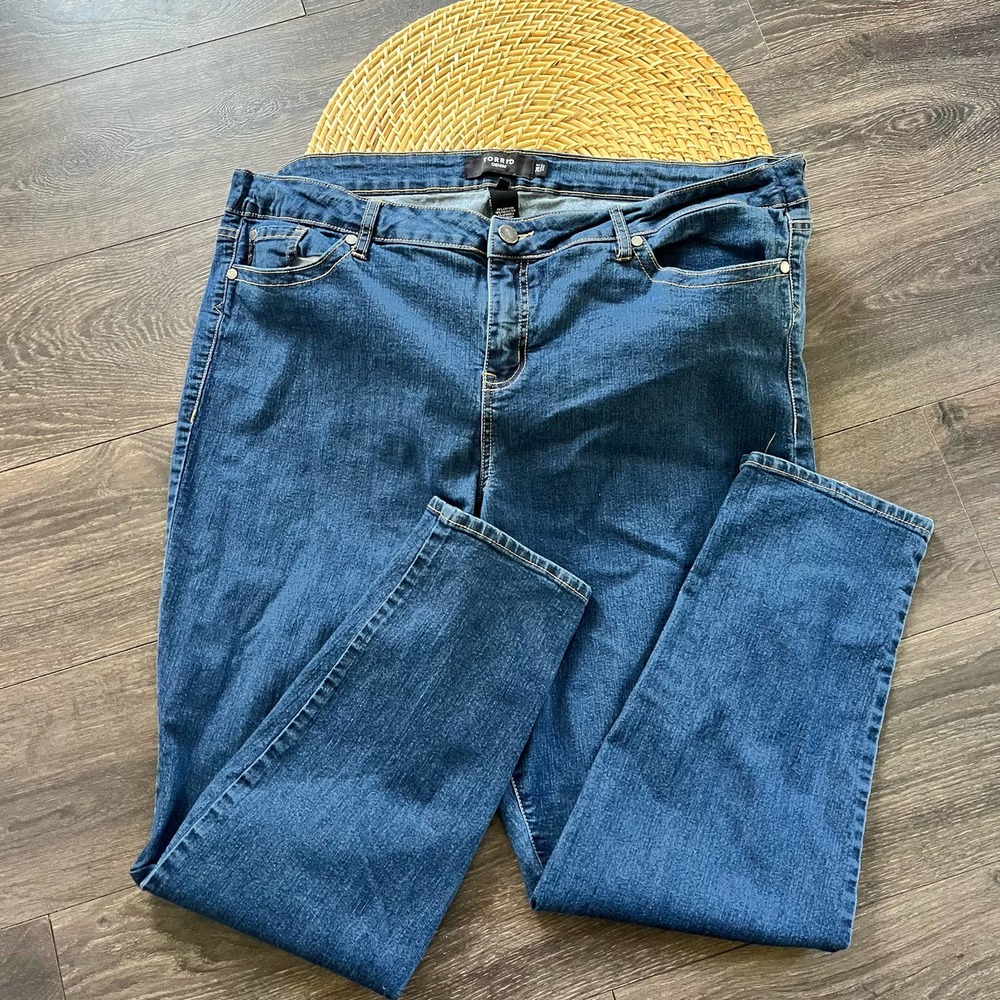 Torrid 26T Skinny Jean